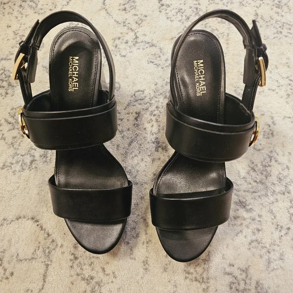New Michael kors MK logo platform sandals in size 7 - Picture 4 of 7
